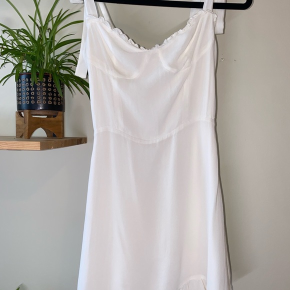 Reformation Dresses & Skirts - Reformation Christine White Dress Size 4